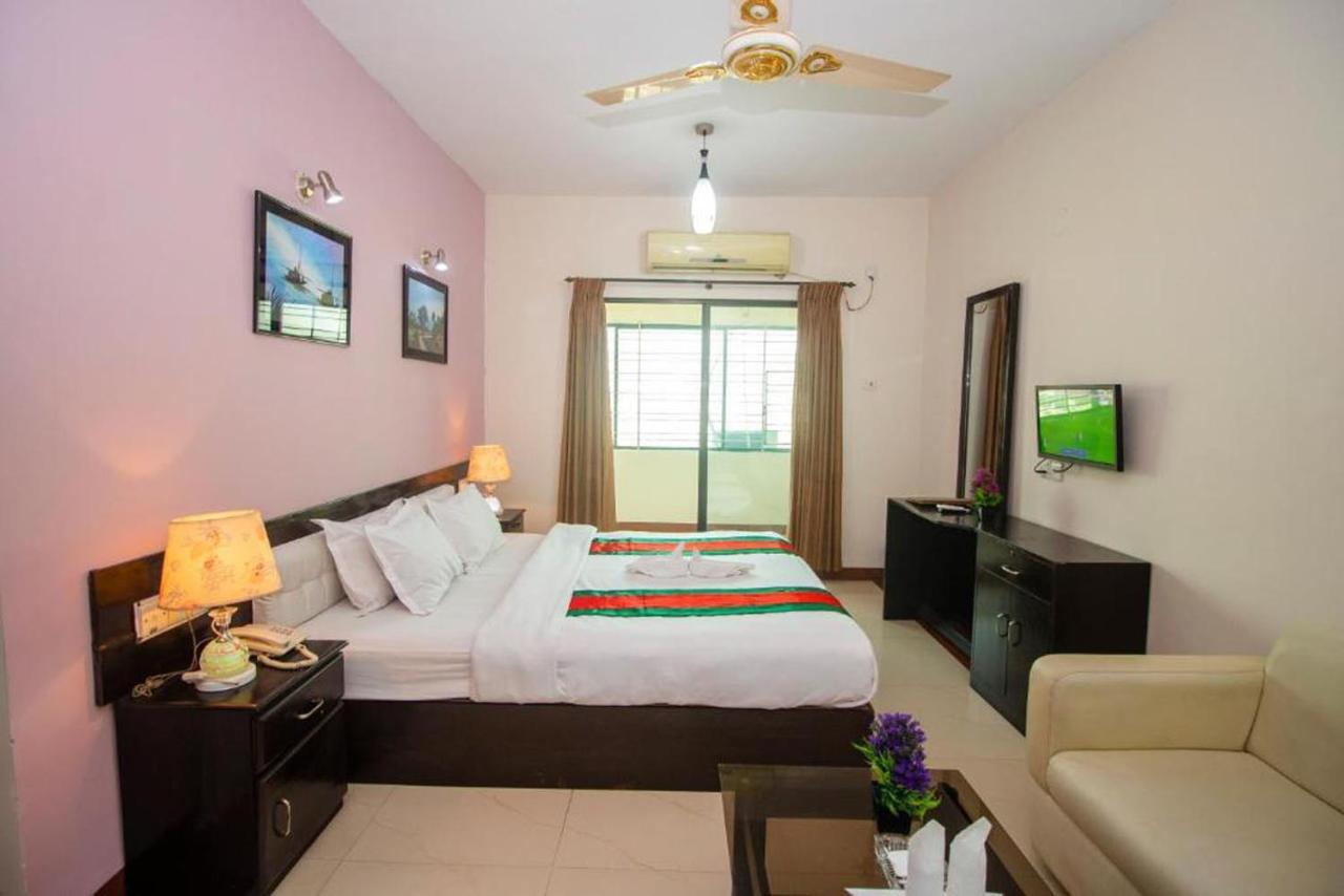 Hotel The Rahmania International Dhaka Bagian luar foto