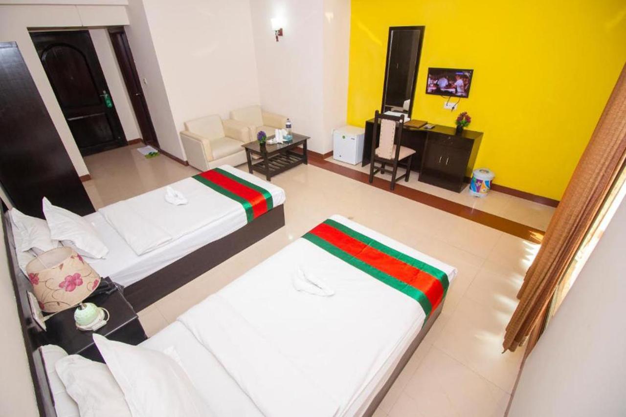 Hotel The Rahmania International Dhaka Bagian luar foto