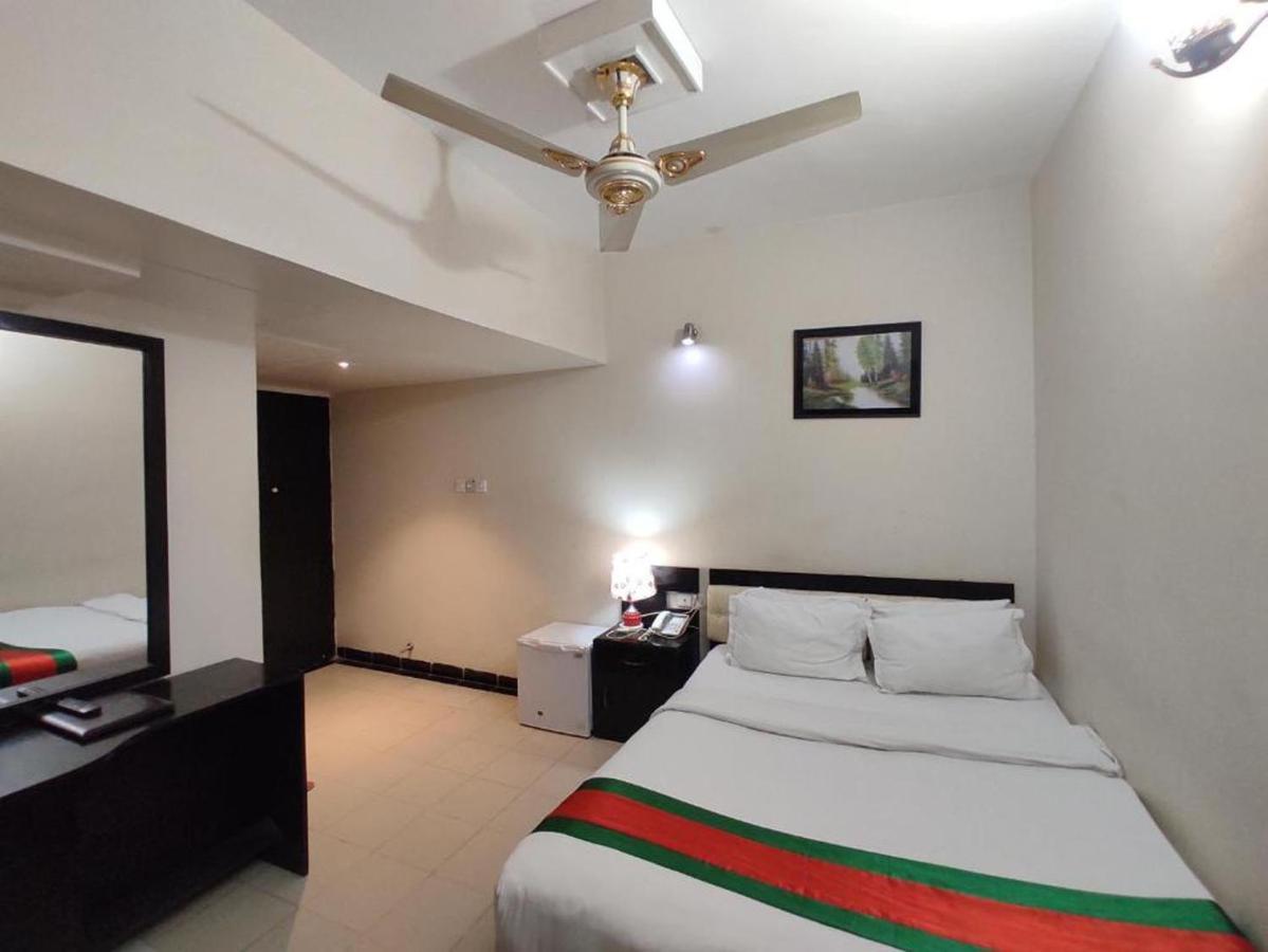 Hotel The Rahmania International Dhaka Bagian luar foto