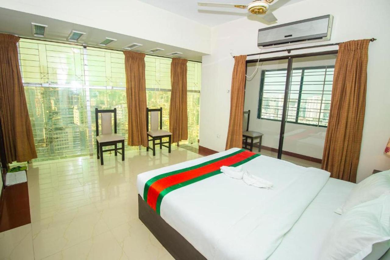 Hotel The Rahmania International Dhaka Bagian luar foto
