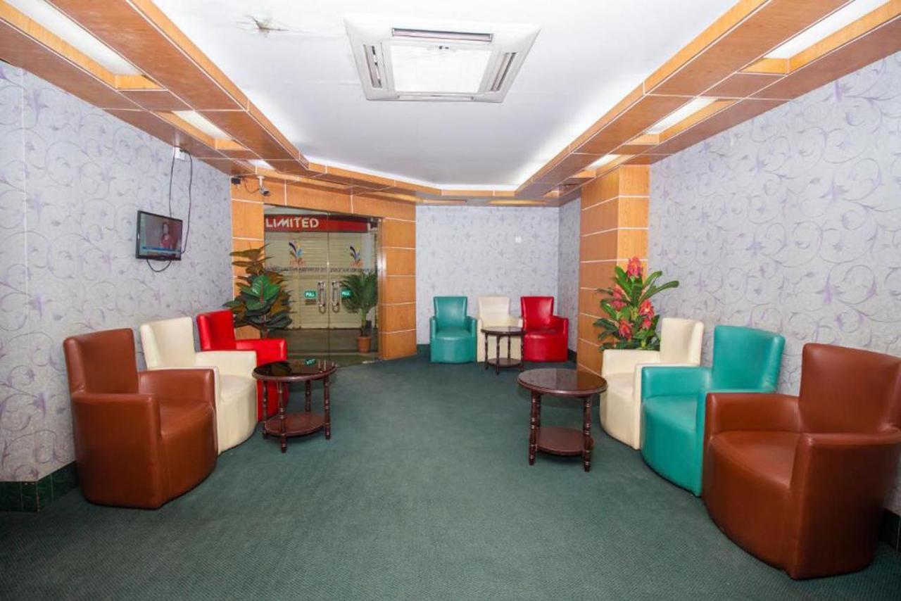 Hotel The Rahmania International Dhaka Bagian luar foto