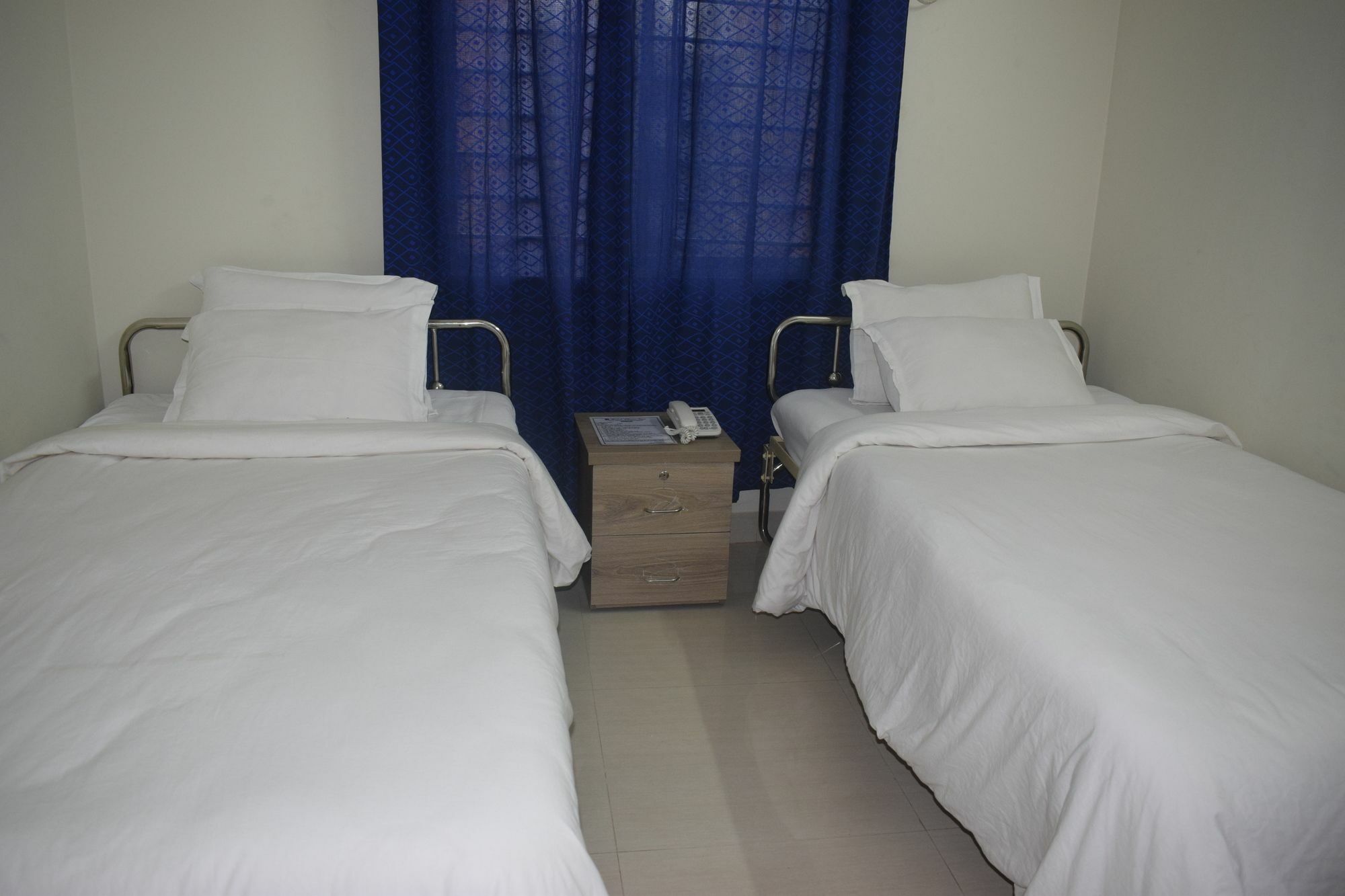 Hotel The Rahmania International Dhaka Bagian luar foto